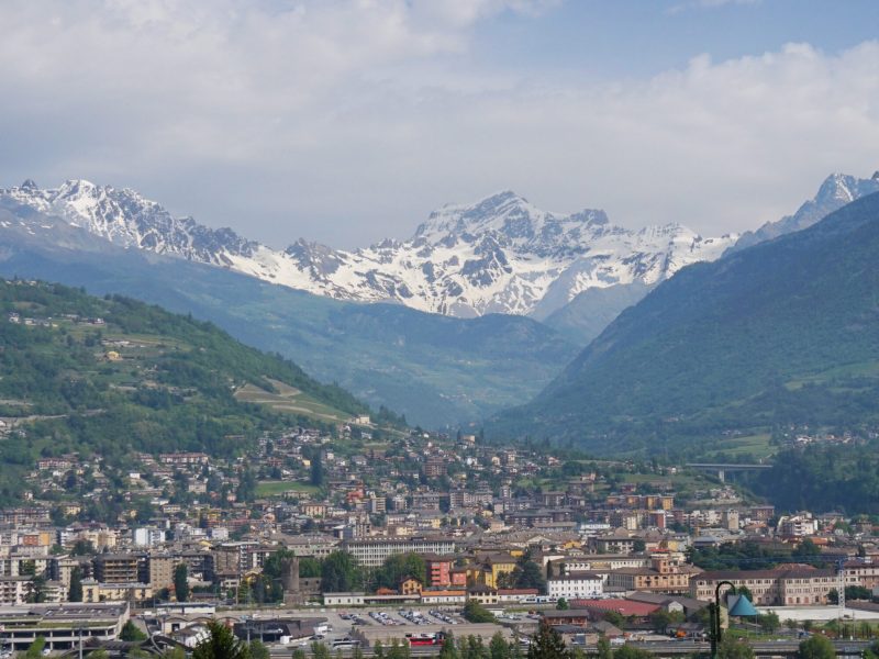 Aosta_and_mountains