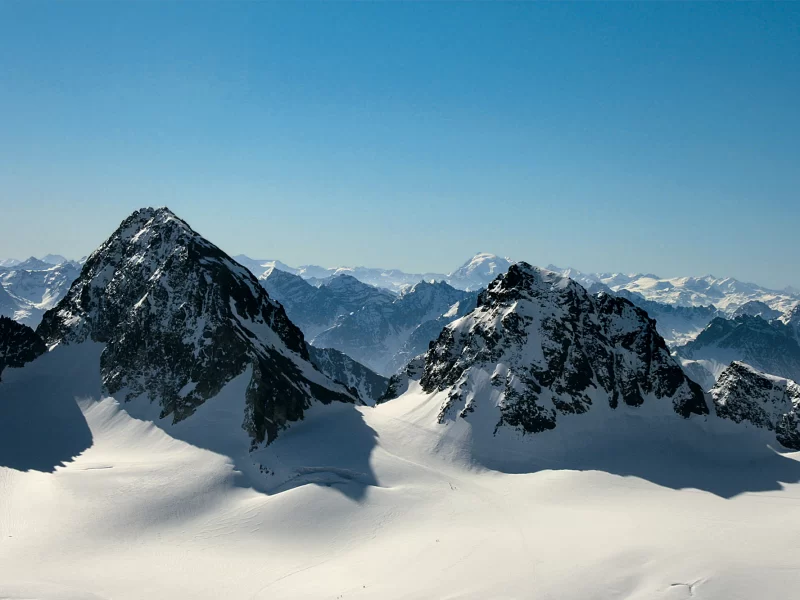 piz-buin-by-rother-bergverlag-jakob-dondl.jpg