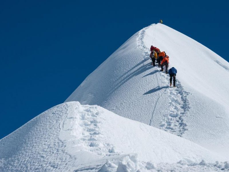 tild3762-3230-4161-a165-346563383838__pa1_lisland-peak-618