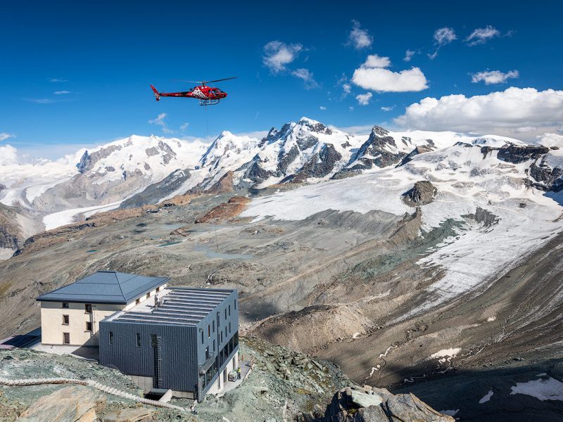 tild6632-3139-4430-b264-616565313931__zermatt-air-hoernlih